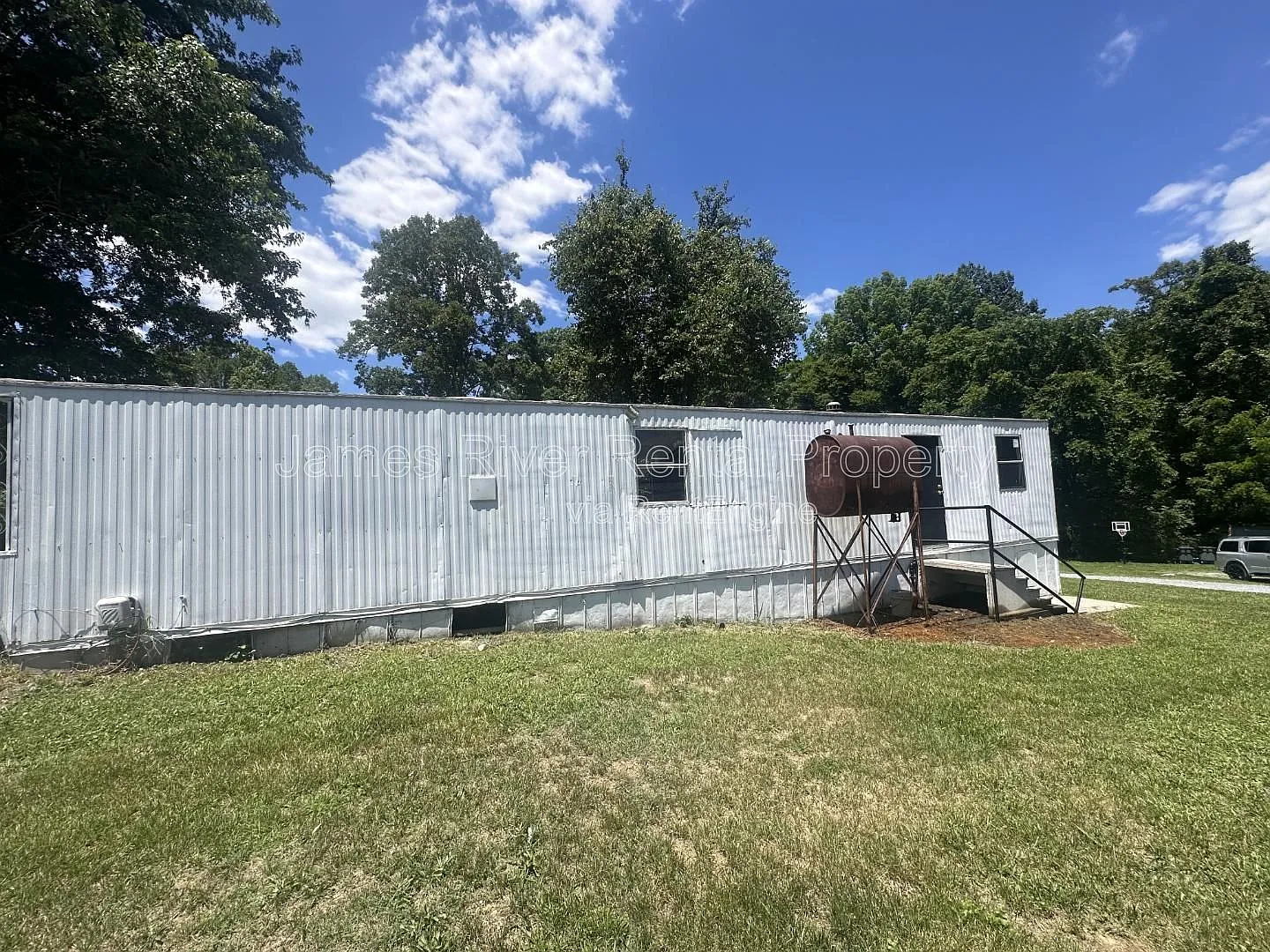 2 bed, 1.0 bath, 600 sqft, $695 — Photo 3