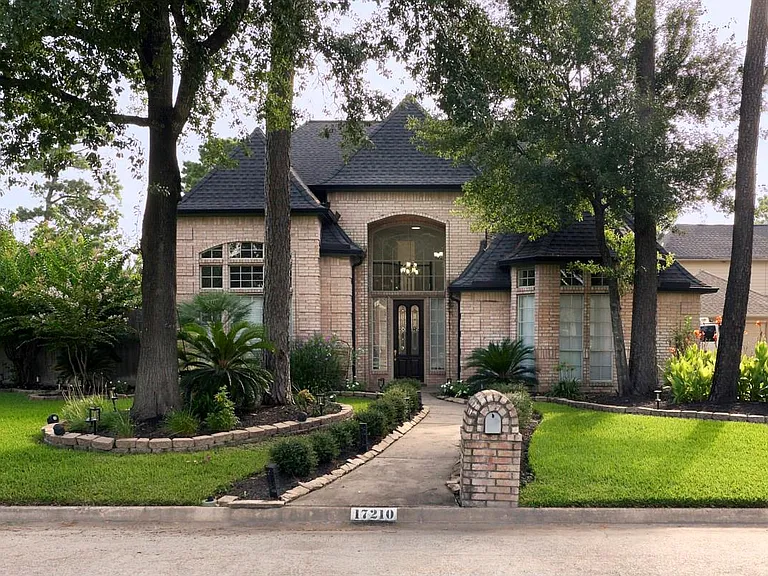 17210 Chagall Ln — Photo 2