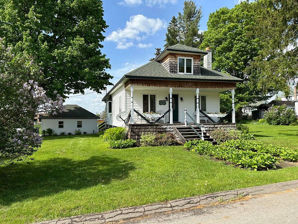 1st image of 3 Freeman St