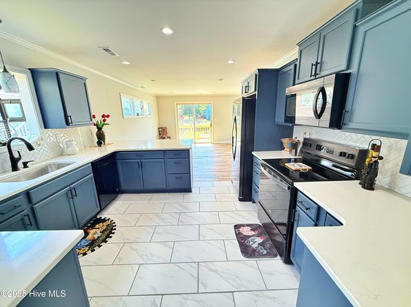 116 Sailors Court, New Bern, NC 28562