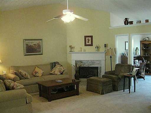 3rd image of 1853 Brittlebank Ln