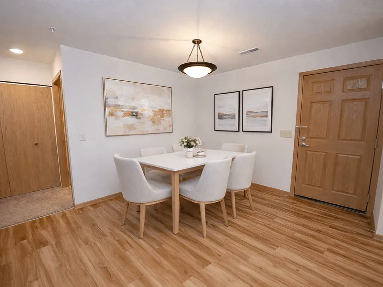 Highlands at Wildwood Lake Apartments 55+ — Photo 9