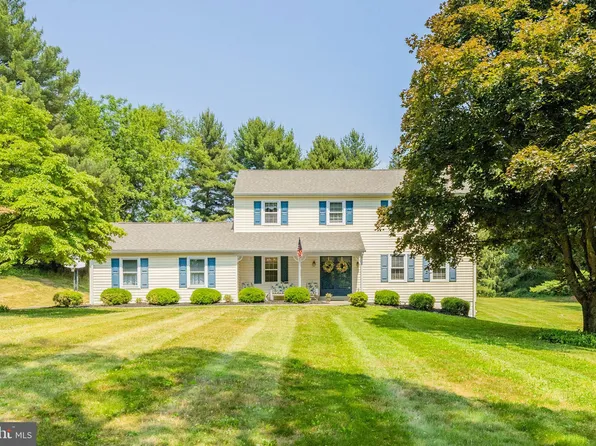 601 Leslie Ln, West Chester, PA 19382