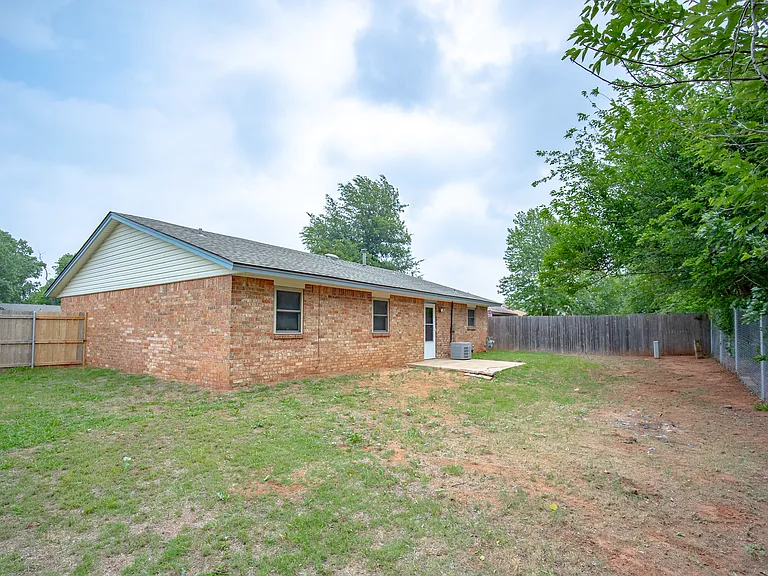742 W Juniper Dr — Photo 21