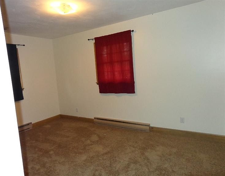 2nd image of 3466 Woodhaven Dr