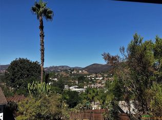 2358 Primrose Ave, Vista, CA 92083