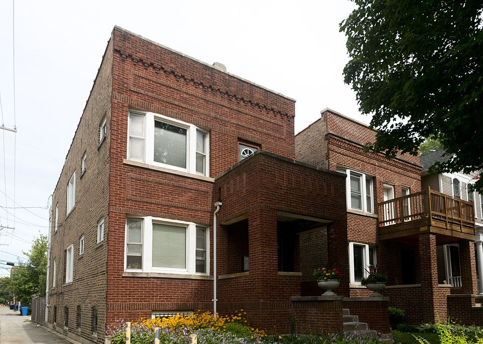 1st image of 2344 W Cullom Ave #Garden