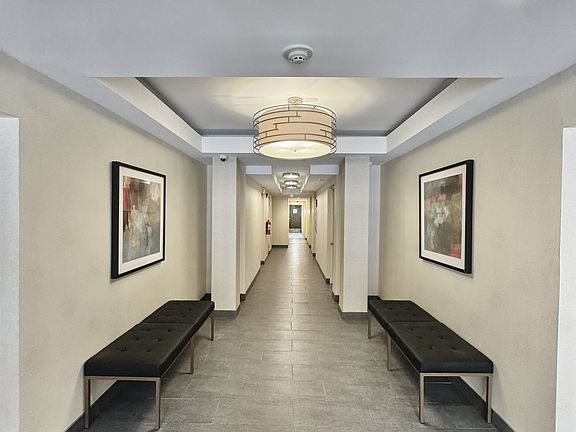 4th image of 1100 Church St #101