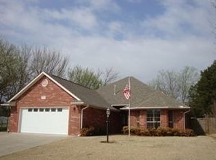 3214 S Pioneer St, Stillwater, OK 74074