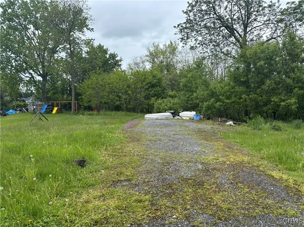 131 Haven St #104, Watertown, NY 13601