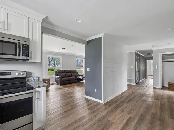 304 Marbeth Ln, Tullahoma, TN 37388