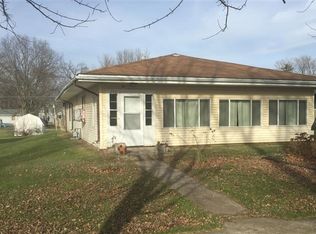 202 W Prairie St, Leesburg, IN 46538