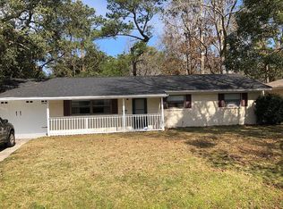 28 Merrydell Dr, Savannah, GA 31419