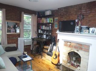 176 Waverly Pl APT 3, New York, NY 10014