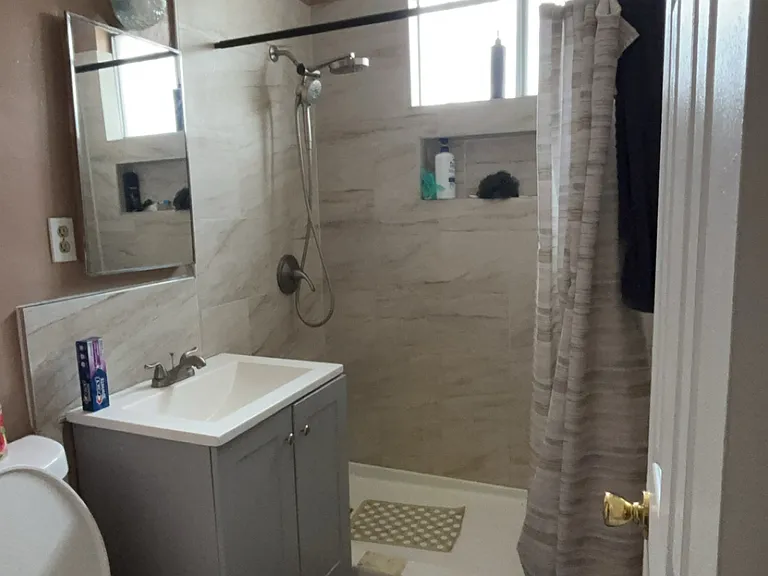 7306 Motz St — Photo 5