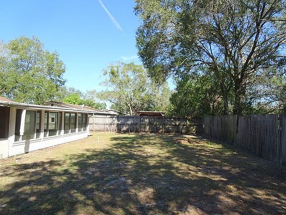 3rd image of 2040 Balfour Cir