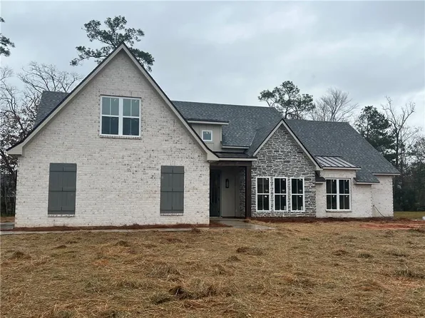 3368 Kisatchie Cir, Woodworth, LA 71485