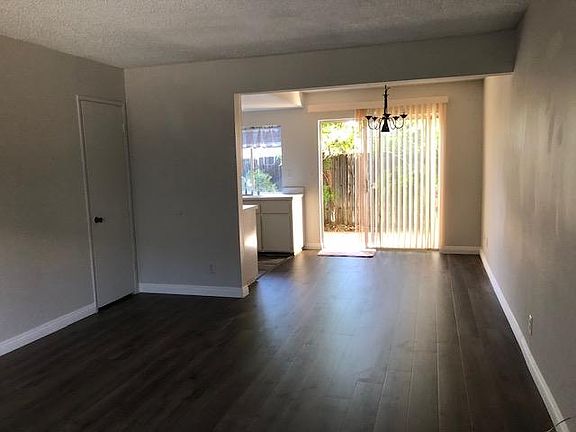4th image of 321 N Nicholson Ave
