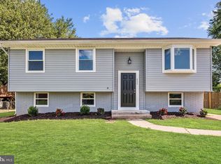 531 Chalet Dr W, Millersville, MD 21108