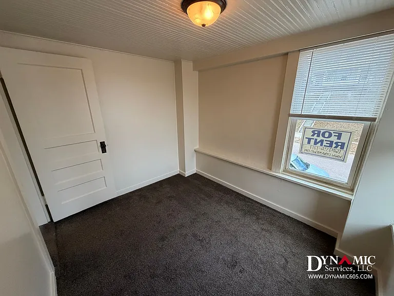 330 N Spring Ave | 4-Plex Downtown Sioux Falls — Photo 15