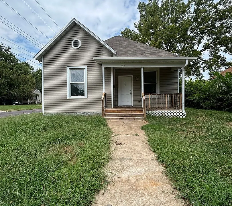 951 W Brower St