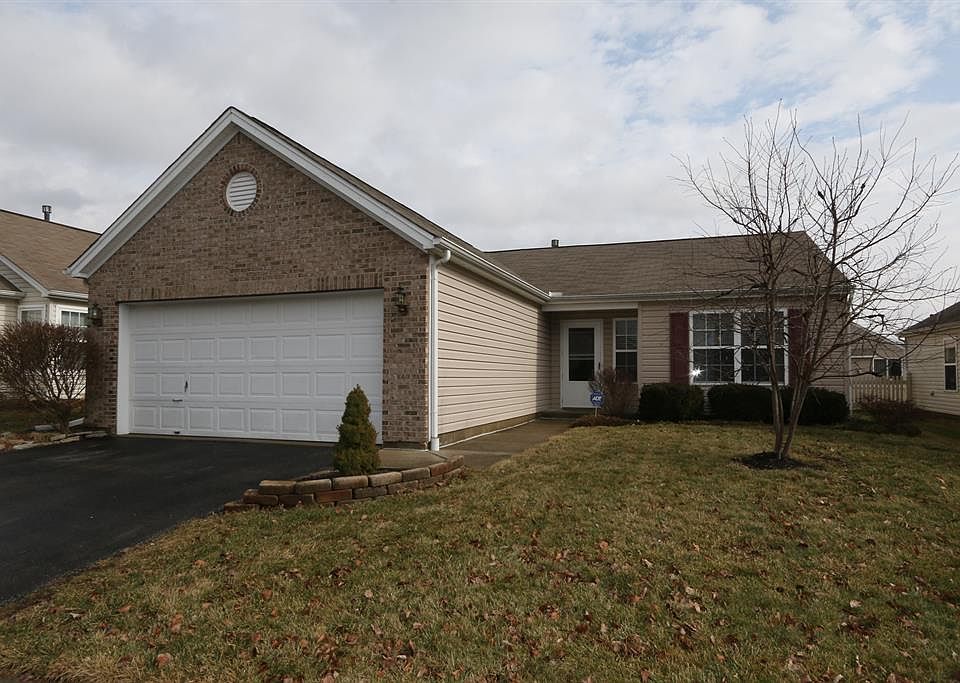1st image of 227 Hartford Ct