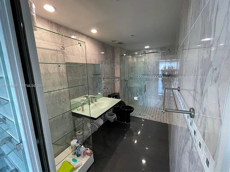 335 Biscayne Blvd #1209 — Photo 12
