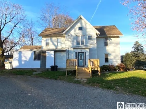 44 Melvin Ave, Jamestown, NY 14720