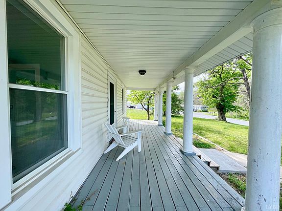 4th image of 1334 Price St