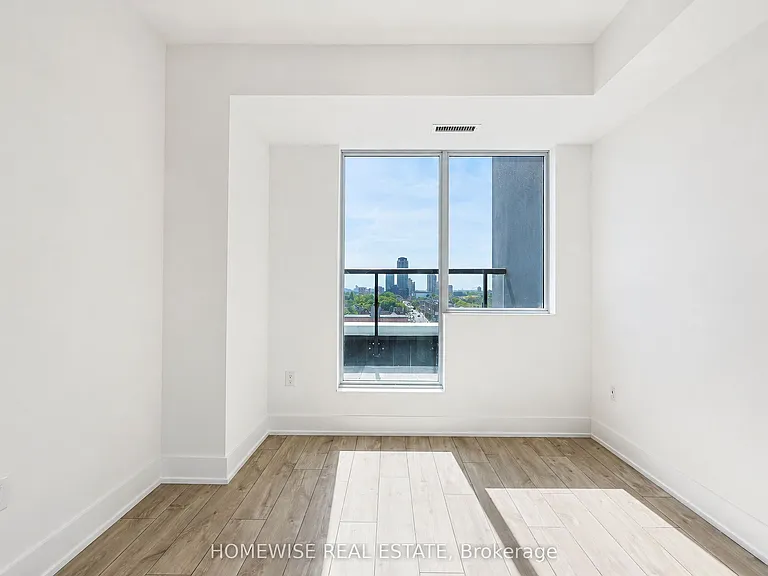 858 Dupont St #743 — Photo 13