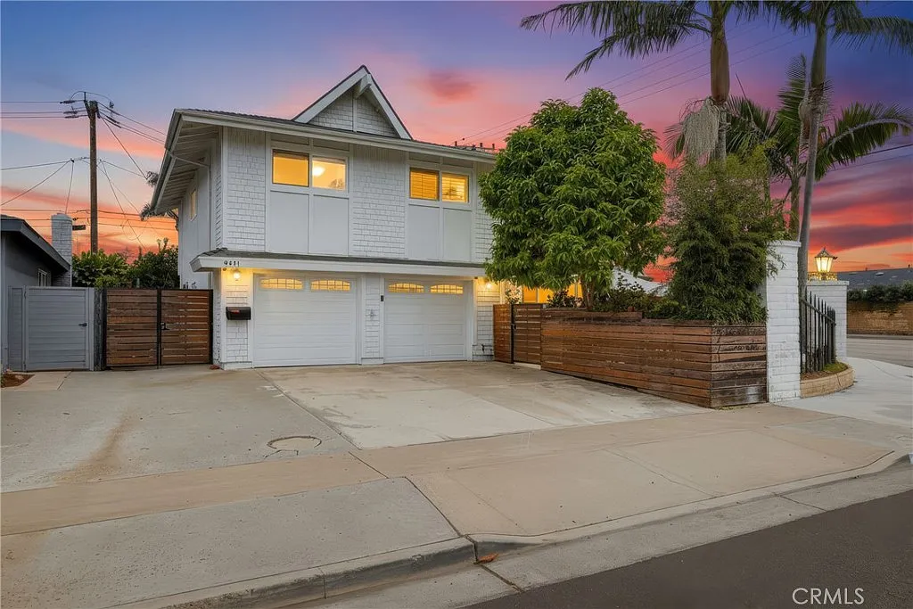 4 bed, 2.5 bath, 1860 sqft, $6,299 — Photo 1