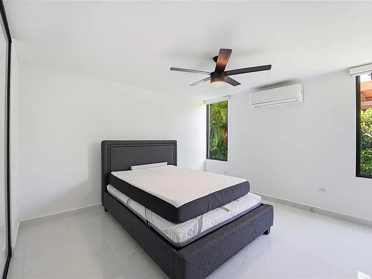 9 Sabanera — Photo 20
