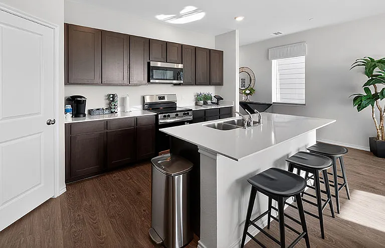 Urbane Duo Townhomes — Photo 1