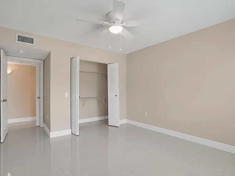 611 Villa Cir — Photo 20