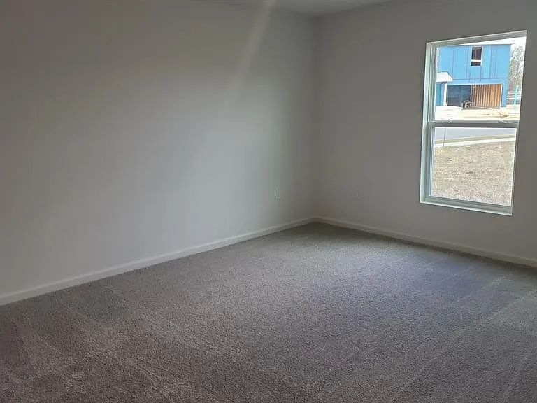 2189 Lasso Loop — Photo 8