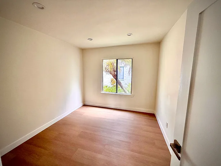 818 Grant St — Photo 29
