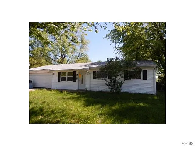 207 Allen Dr photo 1