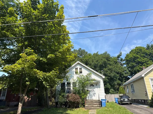 64 Holmes Ct, Albany, NY 12209
