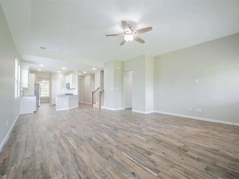 8627 Marble Terrace Ct — Photo 3