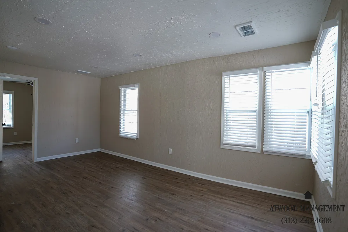 Building Photo - 12941 Penrod St