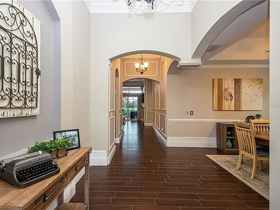 3rd image of 1170 Chantry Pl