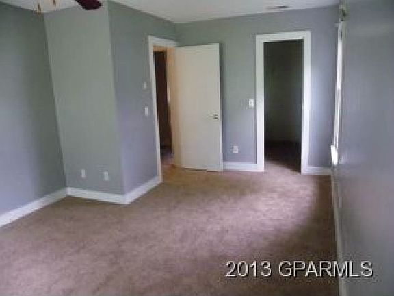 3rd image of 674 Hill Road Cir