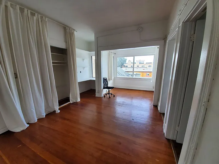 30 Dudley Ave — Photo 6