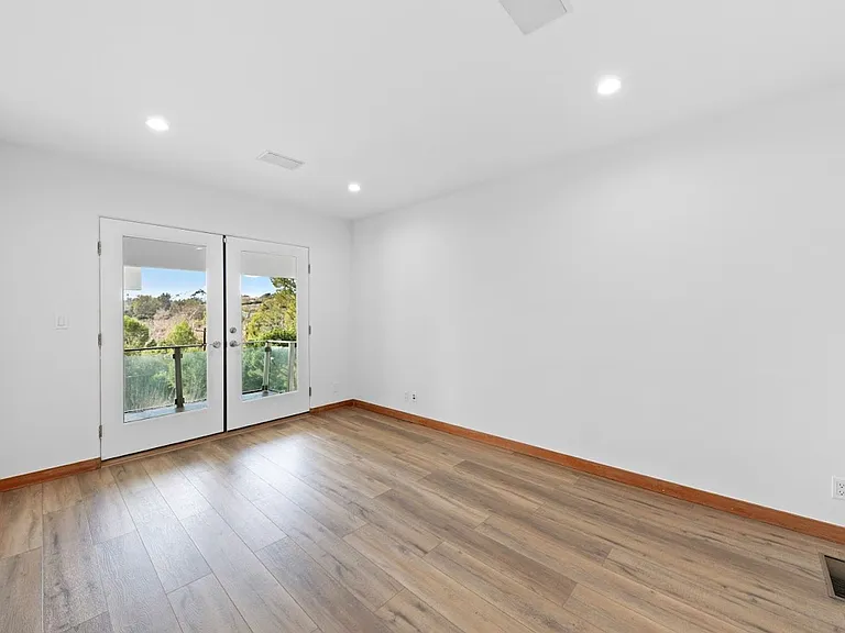 27091 Sea Vista Dr — Photo 64