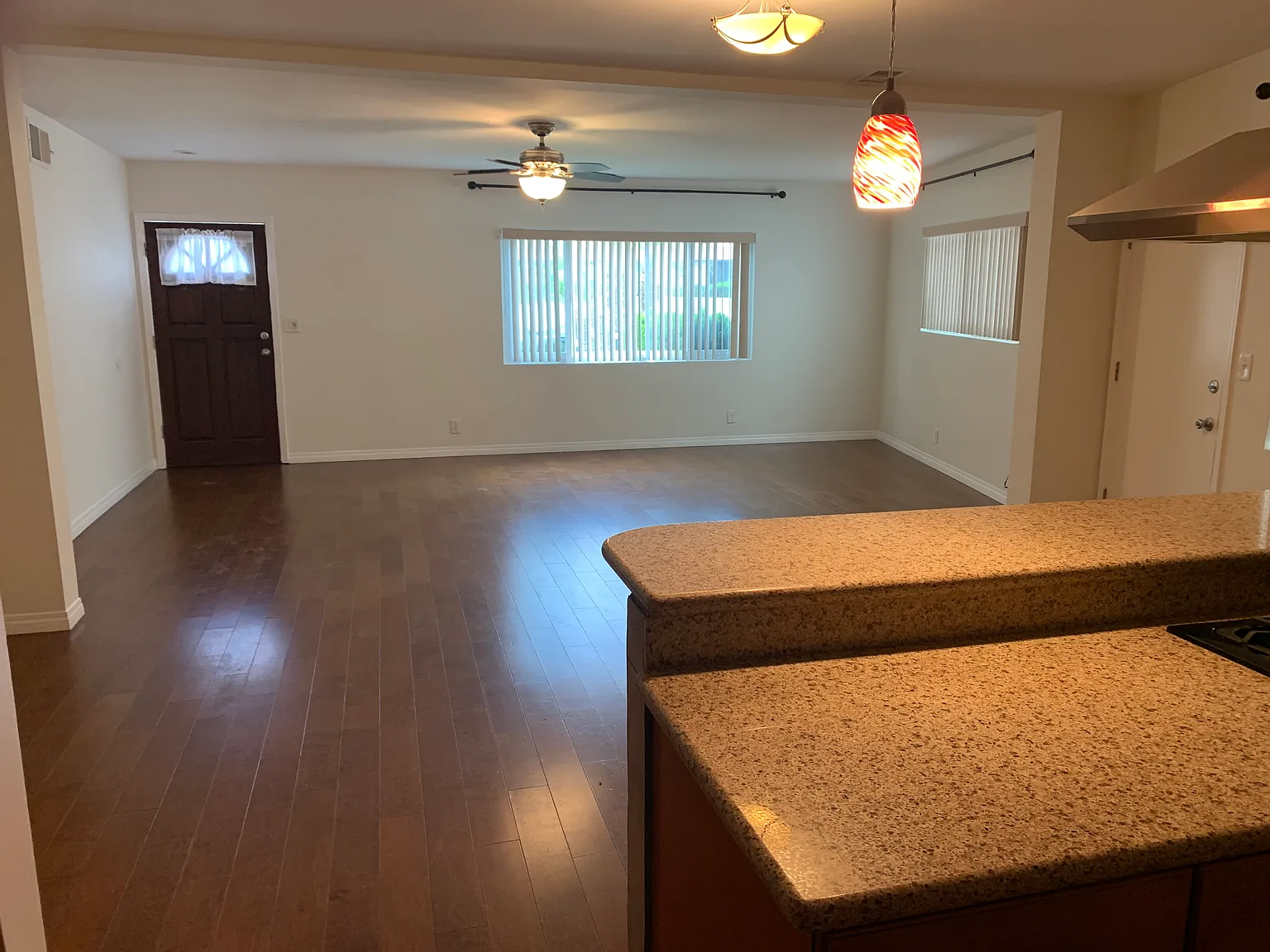 18210 Kingsdale Ave — Photo 4