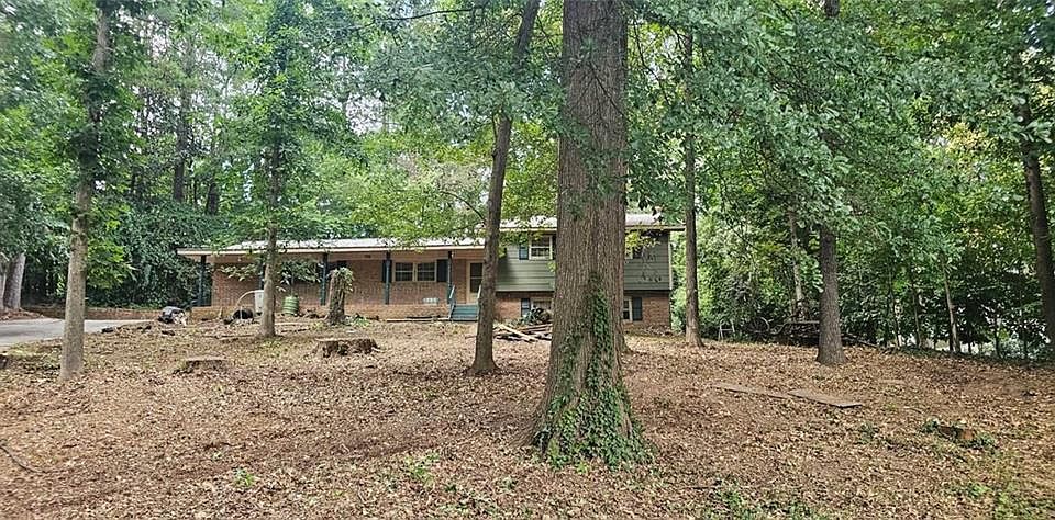 1st image of 3045 Wallace Cir SE
