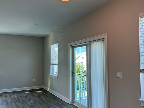 5th image of 17 Benefit St #201