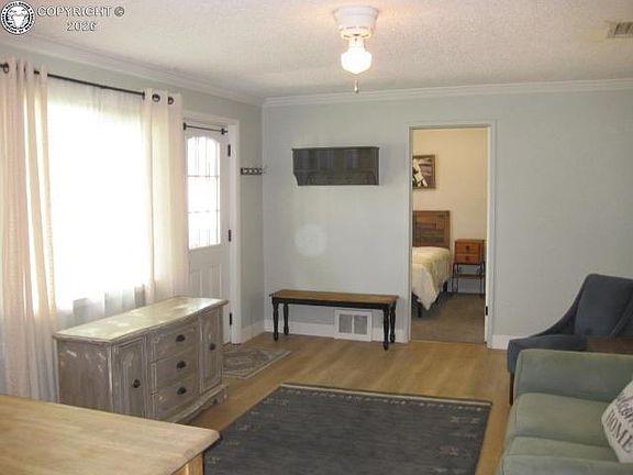 3rd image of 1126 College Ave