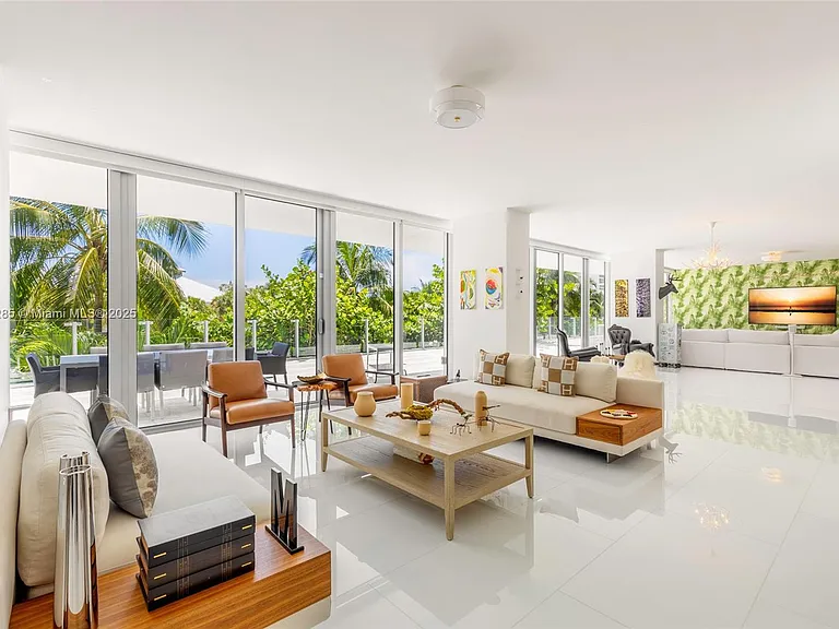 1 Collins Ave #207 — Photo 4