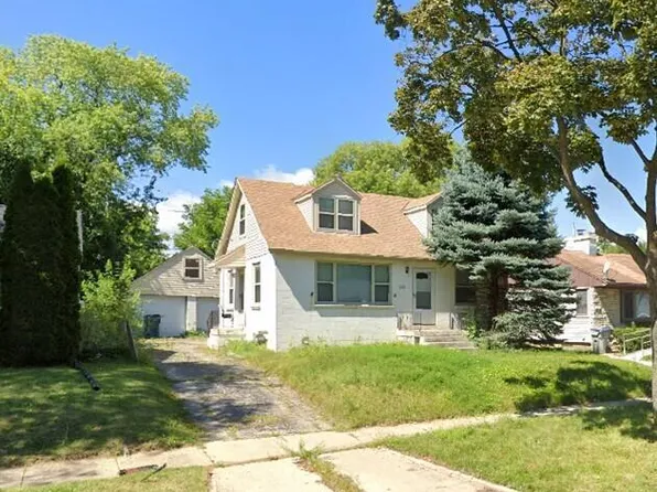 5423 North 74th STREET, Milwaukee, WI 53218